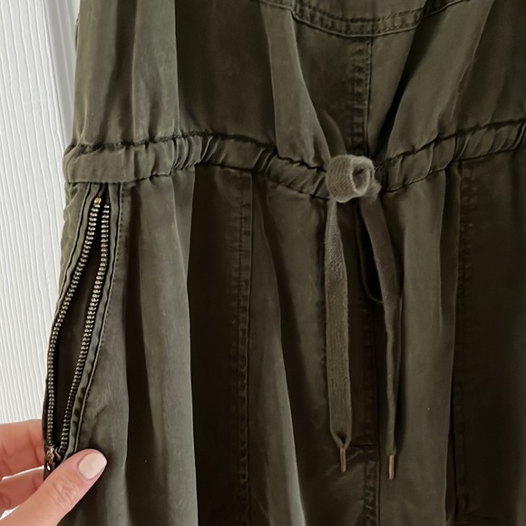 Artizia: Wilfred Free
Beatriz Romper - Picture 3 of 3